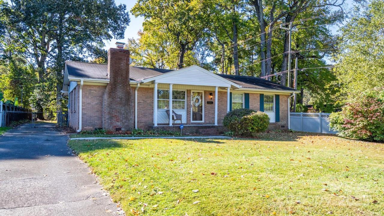 4314 Ivanhoe Pl. #26, Charlotte, NC 28205