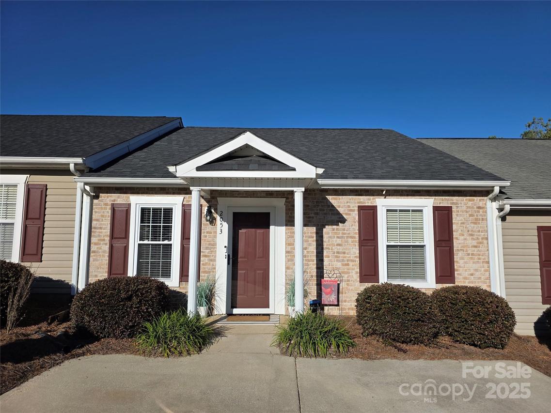 2053 Pin Oak Pl., Cramerton, NC 28032