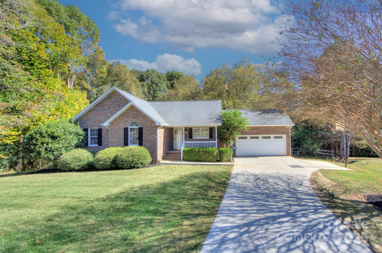327 Robert Keever Rd., Stanley, NC 28164