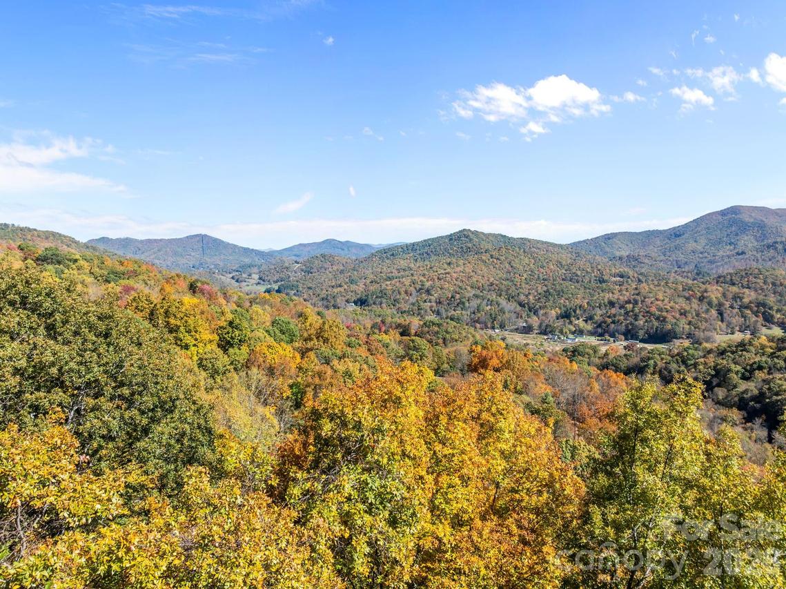 Lots 61 and  62 Wildwood Dr., Burnsville, NC 28714