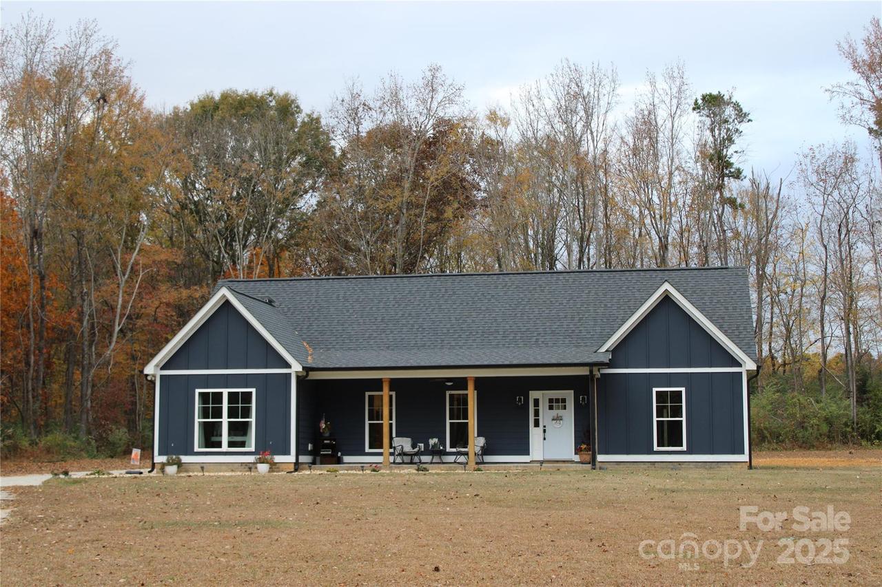 6404 Lancaster Hwy., Waxhaw, NC 28173