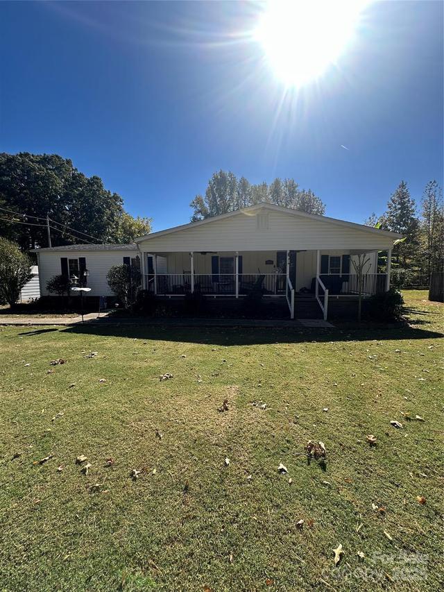 4136 Puetts Chapel Rd., Dallas, NC 28034