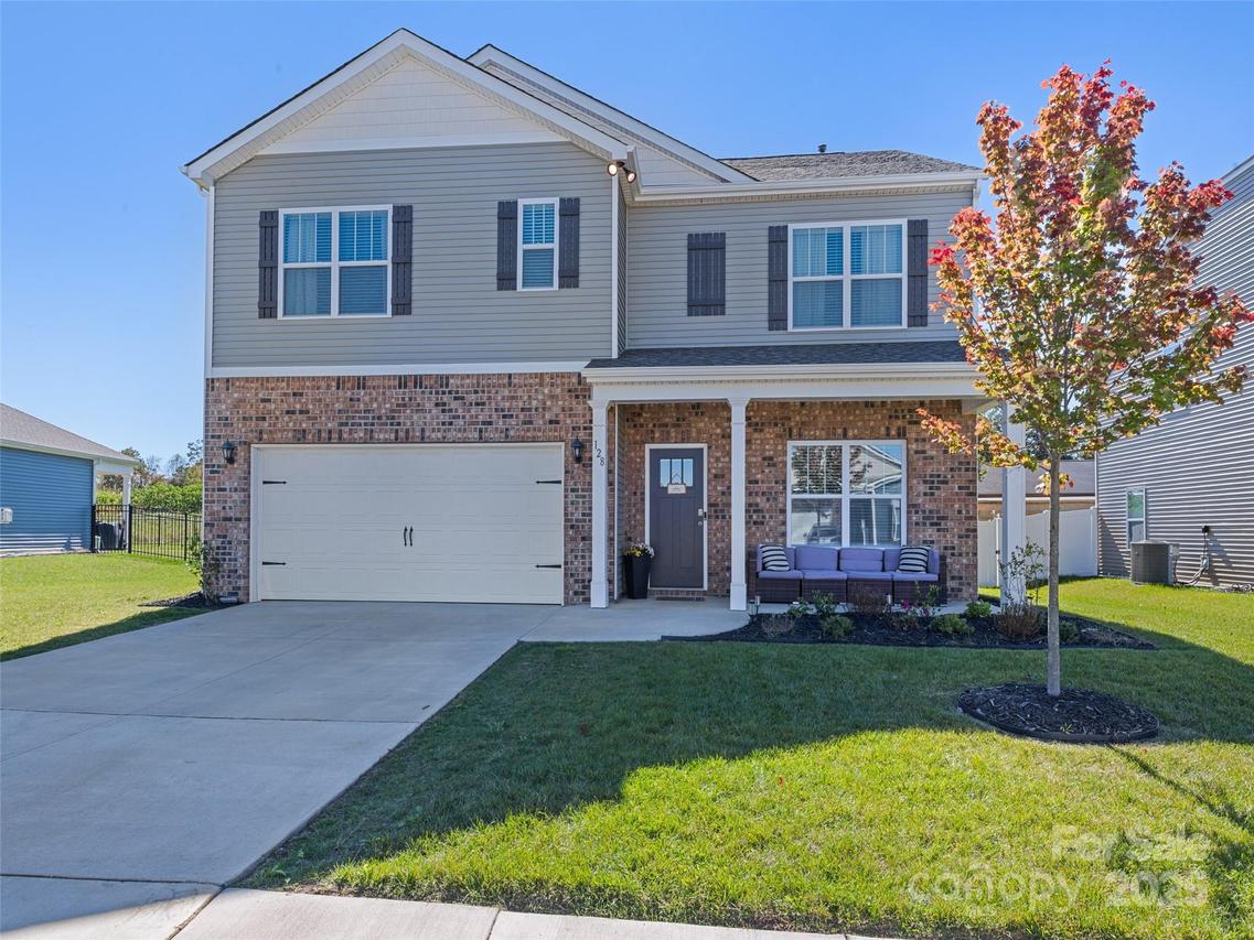 128 Wheatfield Rd., Fletcher, NC 28732