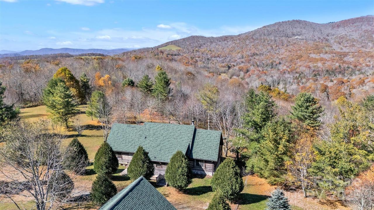 525 David Sides Rd., Boone, NC 28607
