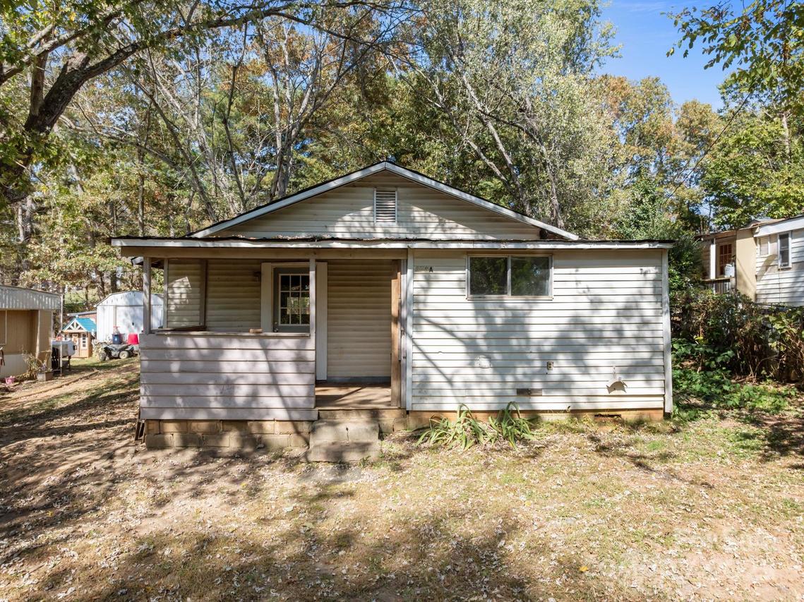 378 Emma Rd., Asheville, NC 28806