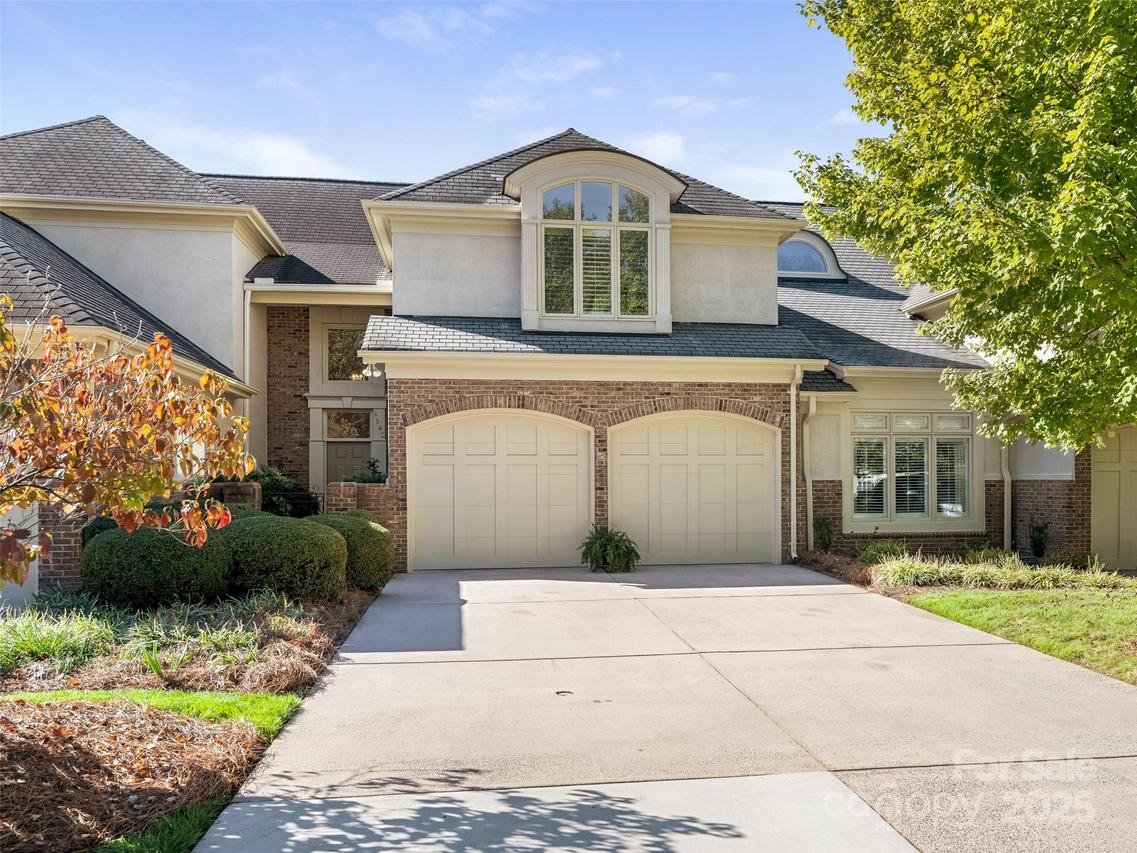 8942 Challis Hill Ln., Charlotte, NC 28226