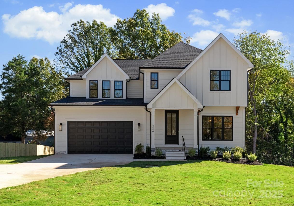426 Richards Ln., Mooresville, NC 28115