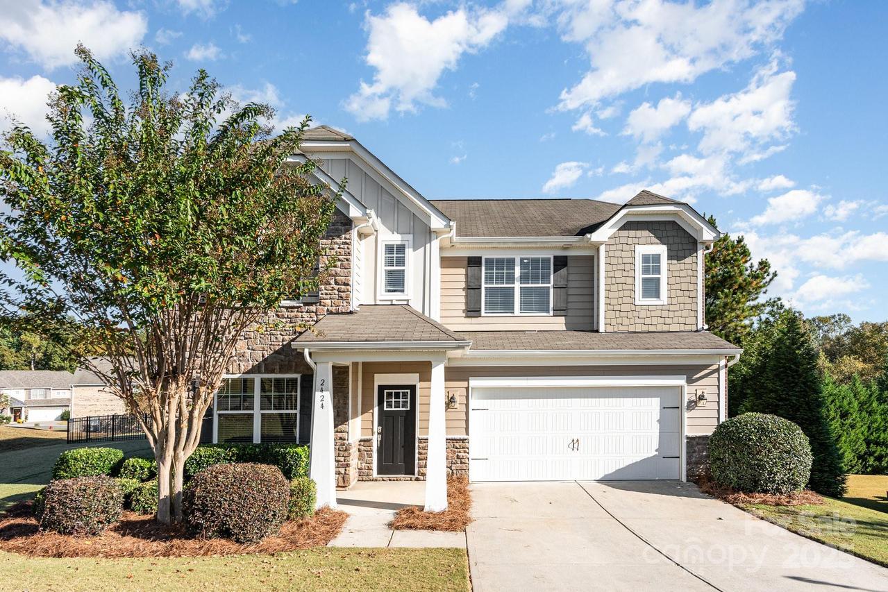 2424 Flintshire Ln., Gastonia, NC 28056