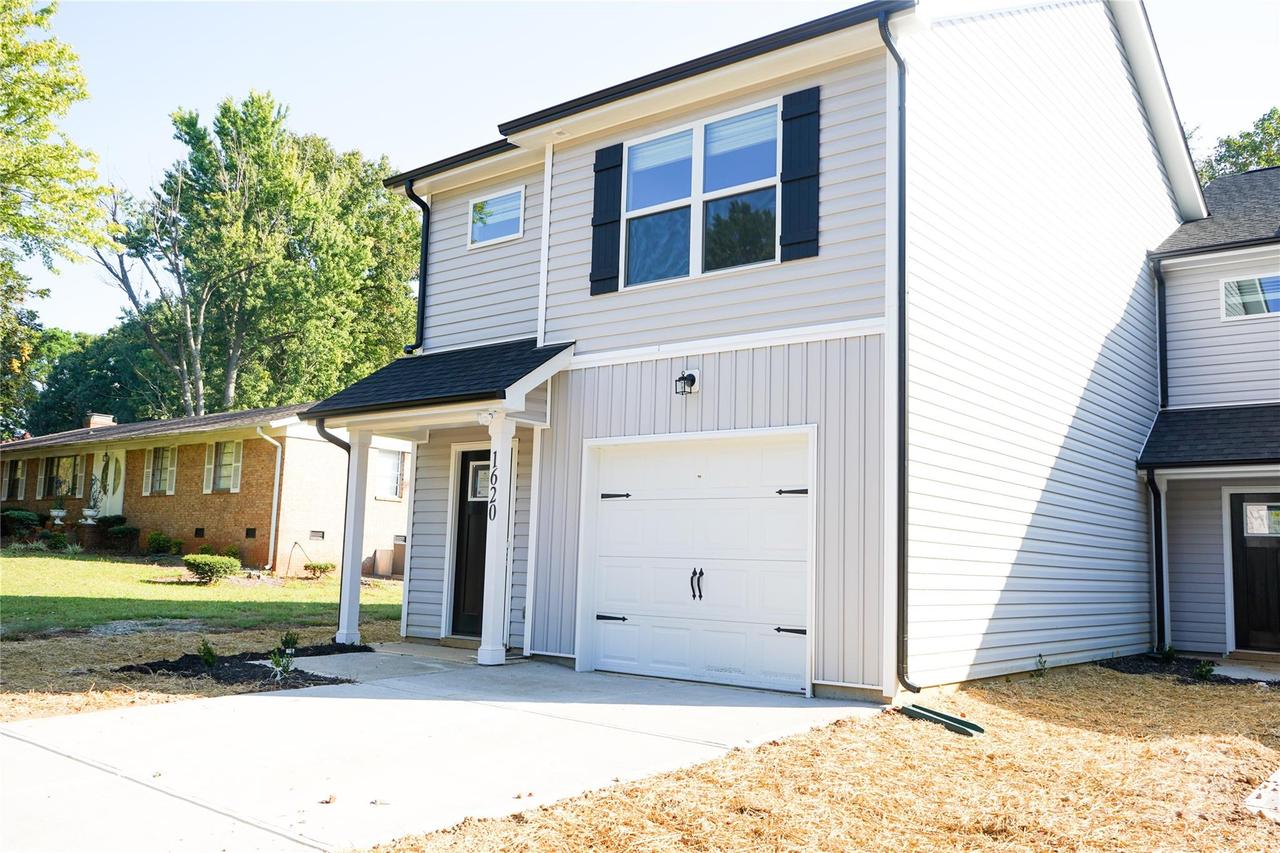 1620 Byrum St., Charlotte, NC 28216