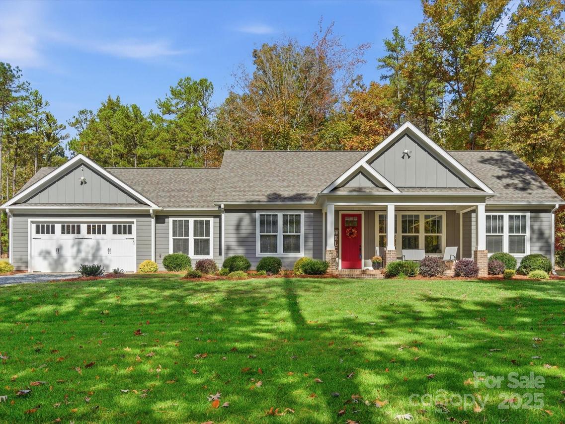 7109 Dorey Ln., Waxhaw, NC 28173