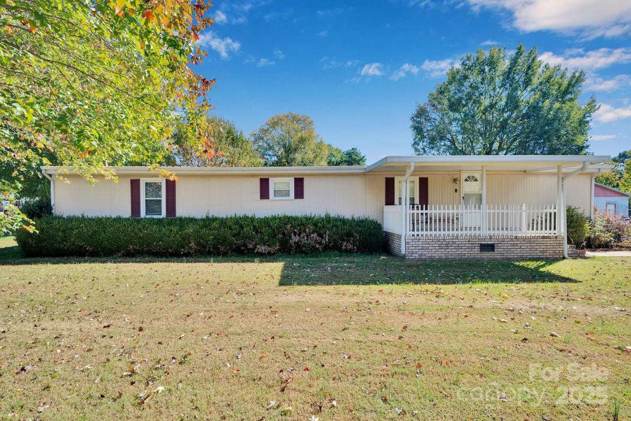 6840 N Turner Dr., Kannapolis, NC 28081