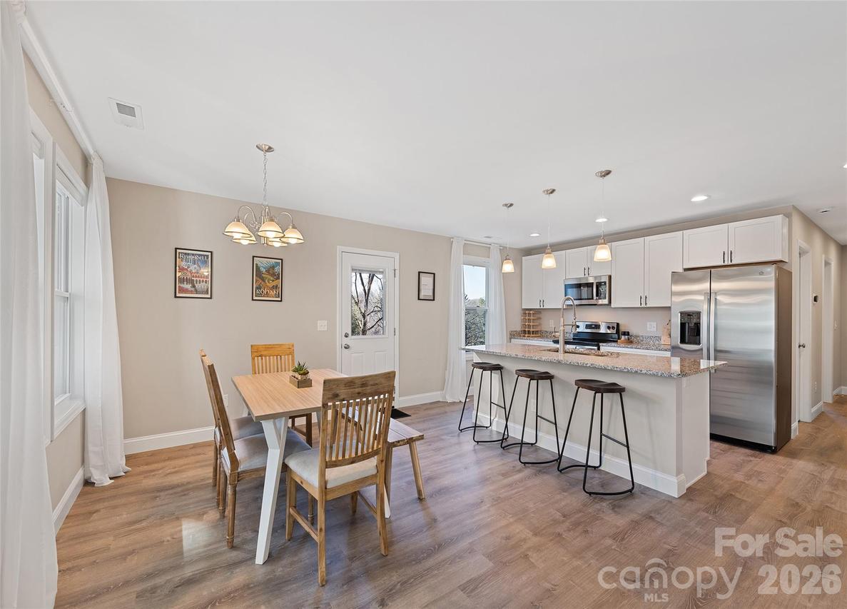 687 Holtzclaw Rd., Canton, NC 28716