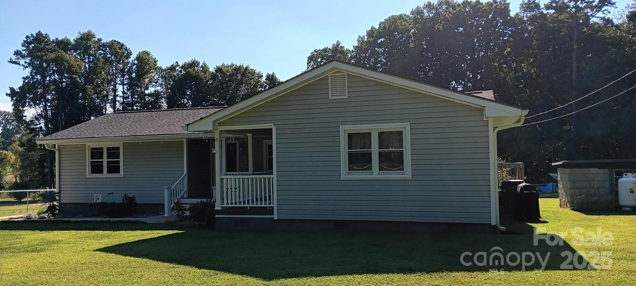 240 Eldon Ln., Salisbury, NC 28144