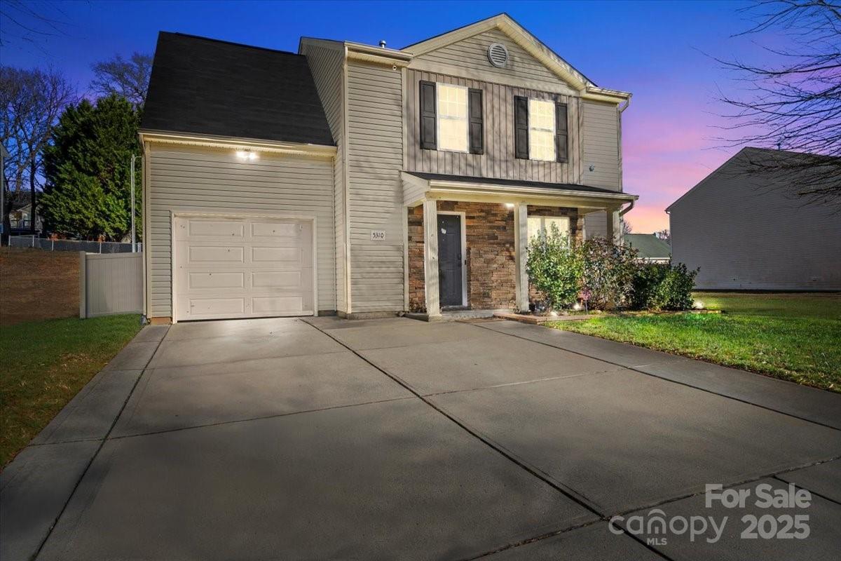 5310 Artesa Ct., Charlotte, NC 28214