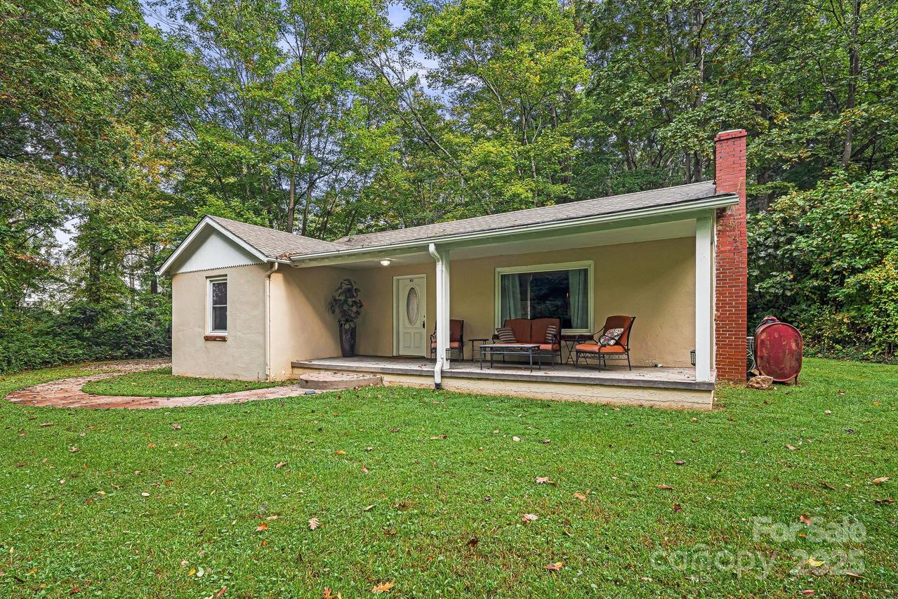 80 Mills Gap Rd., Asheville, NC 28803