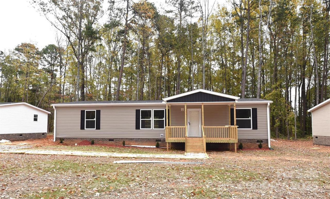 1381 Safrit Rd., Salisbury, NC 28146