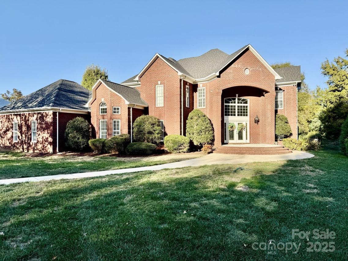 2258 Rising Sun Ln., Matthews, NC 28104