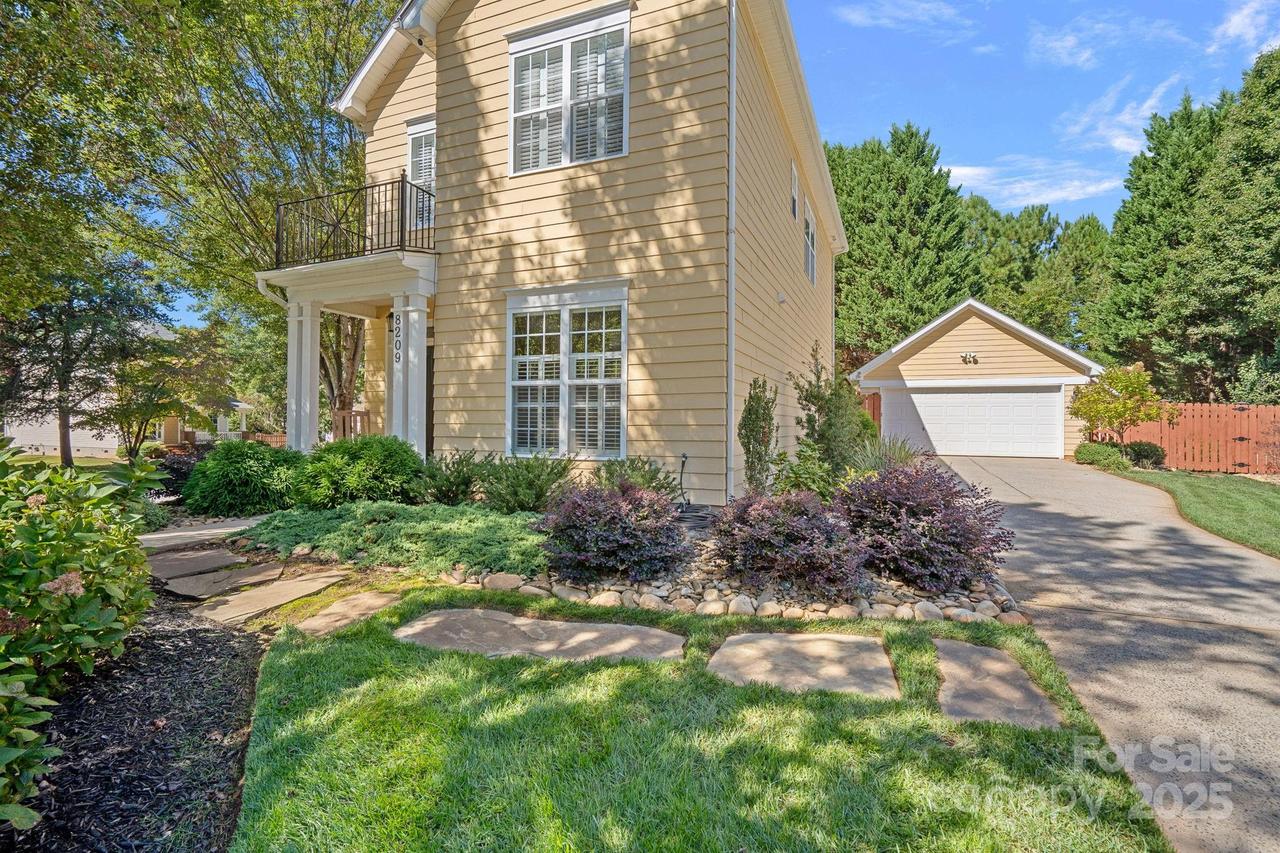 8209 Ballymore Ct., Huntersville, NC 28078