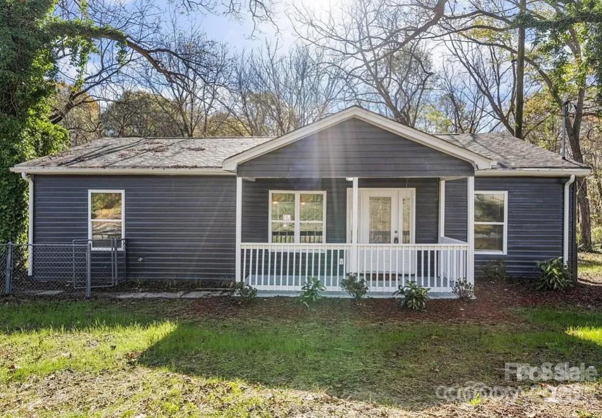 2403 Mary Ave., Gastonia, NC 28052