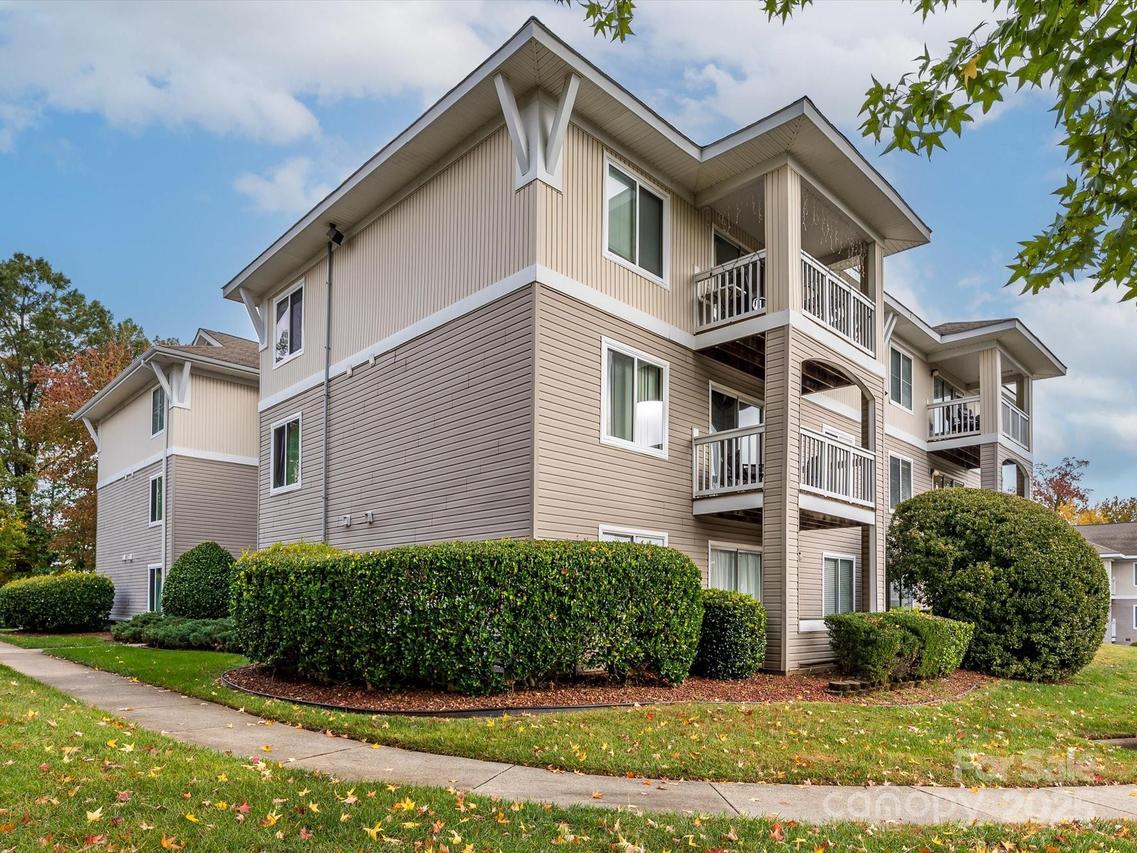 10005 Graduate Ln. #K, Charlotte, NC 28262