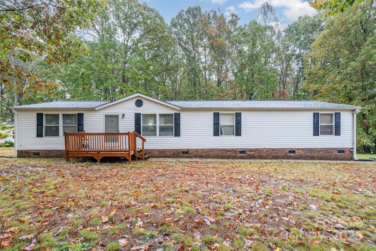 173 Deer Valley Dr. #31, Cleveland, NC 27013