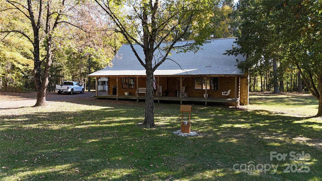 2882 Centergrove Rd., Kannapolis, NC 28083