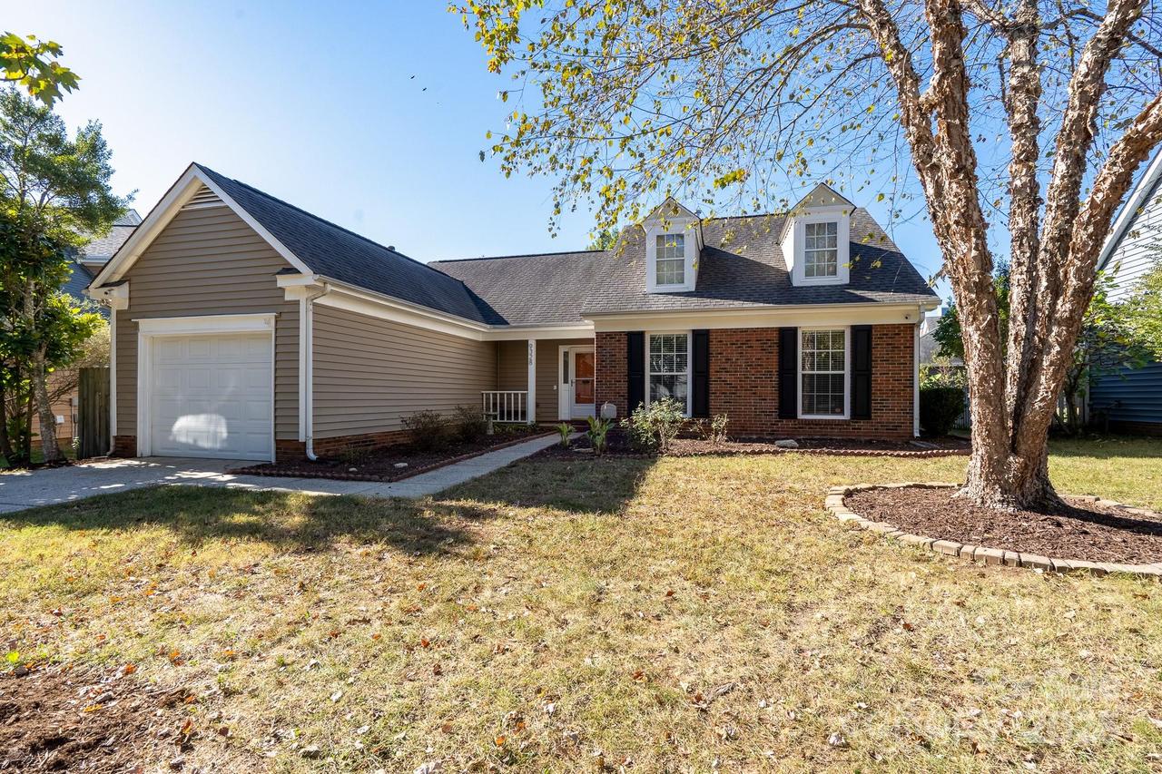 9328 Hanworth Trace Dr., Charlotte, NC 28277
