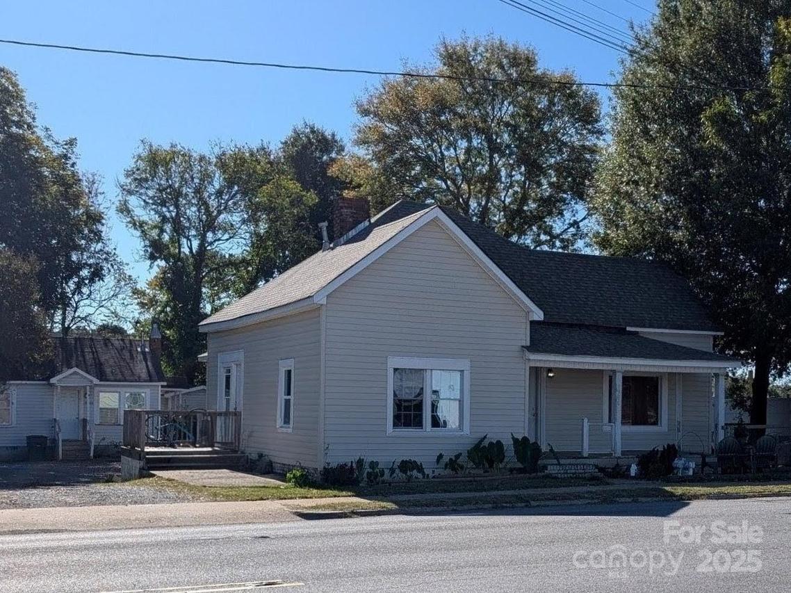 1900 E Ozark Ave., Gastonia, NC 28054