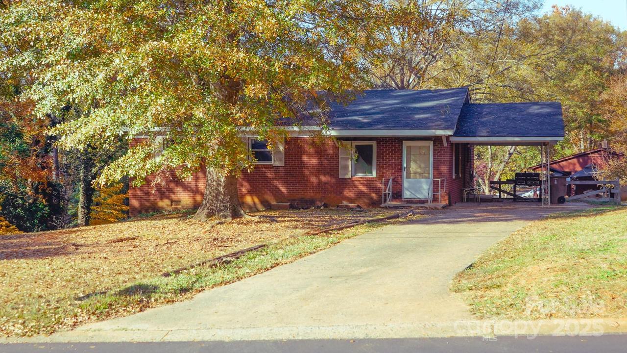 739 Vale St., Shelby, NC 28150