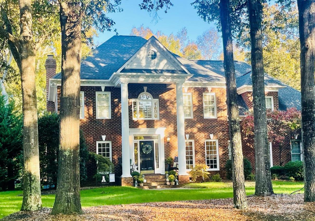 11208 Colonial Country Ln., Charlotte, NC 28277
