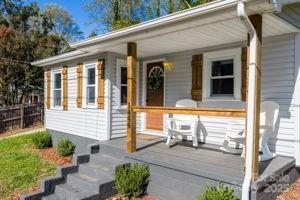 1444 Piedmont Dr., Lenoir, NC 28645