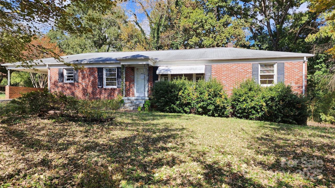 150 31st Ave., Hickory, NC 28601