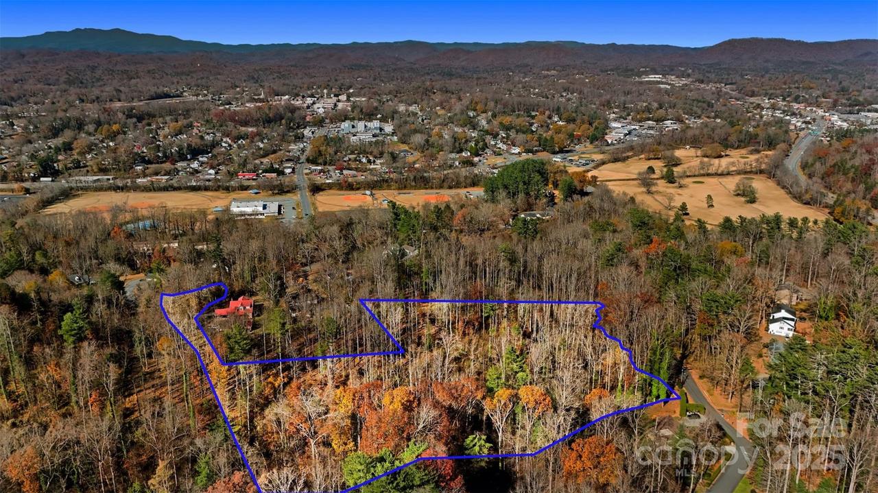 Norwood St., Lenoir, NC 28645