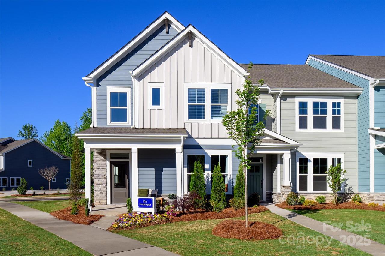 10013 Mamillion Dr., Huntersville, NC 28078