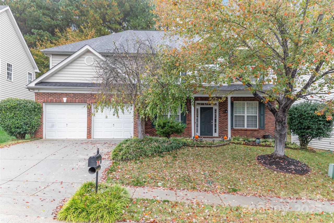 10112 Montrose Dr., Charlotte, NC 28269