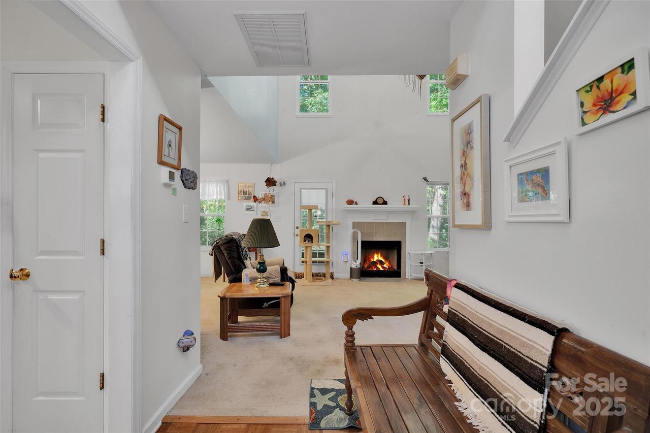 4227 Craven Hill Dr., Charlotte, NC 28216