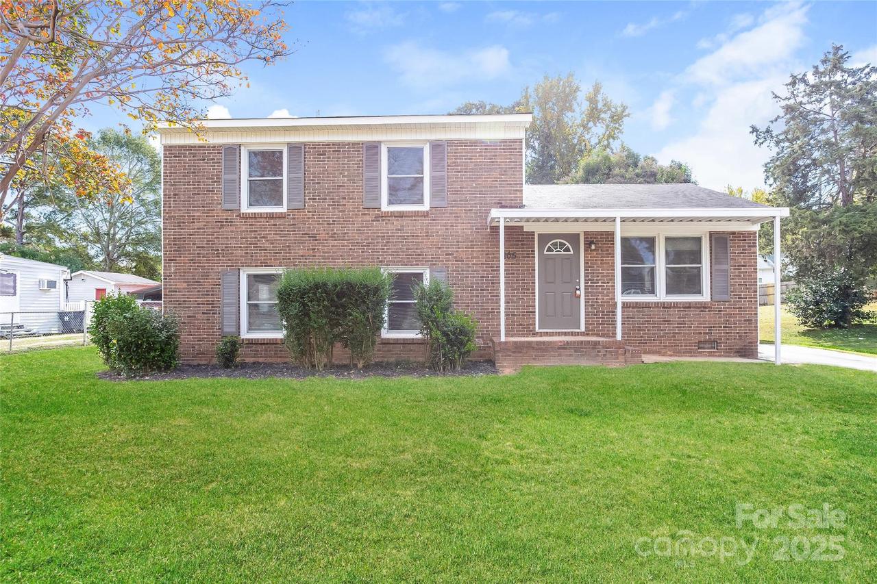 105 Wingate Dr., Stanley, NC 28164