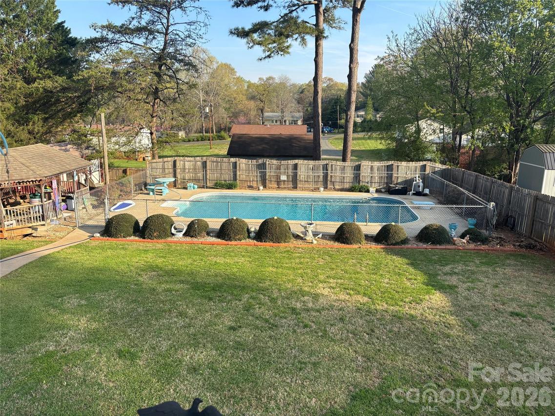 1954 Villa Dr., Newton, NC 28658