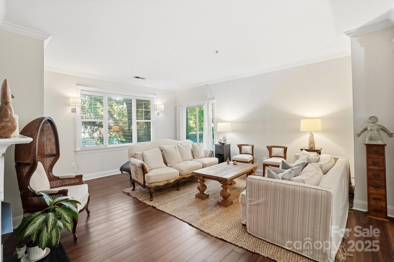 5617 Fairview Rd. #5, Charlotte, NC 28209