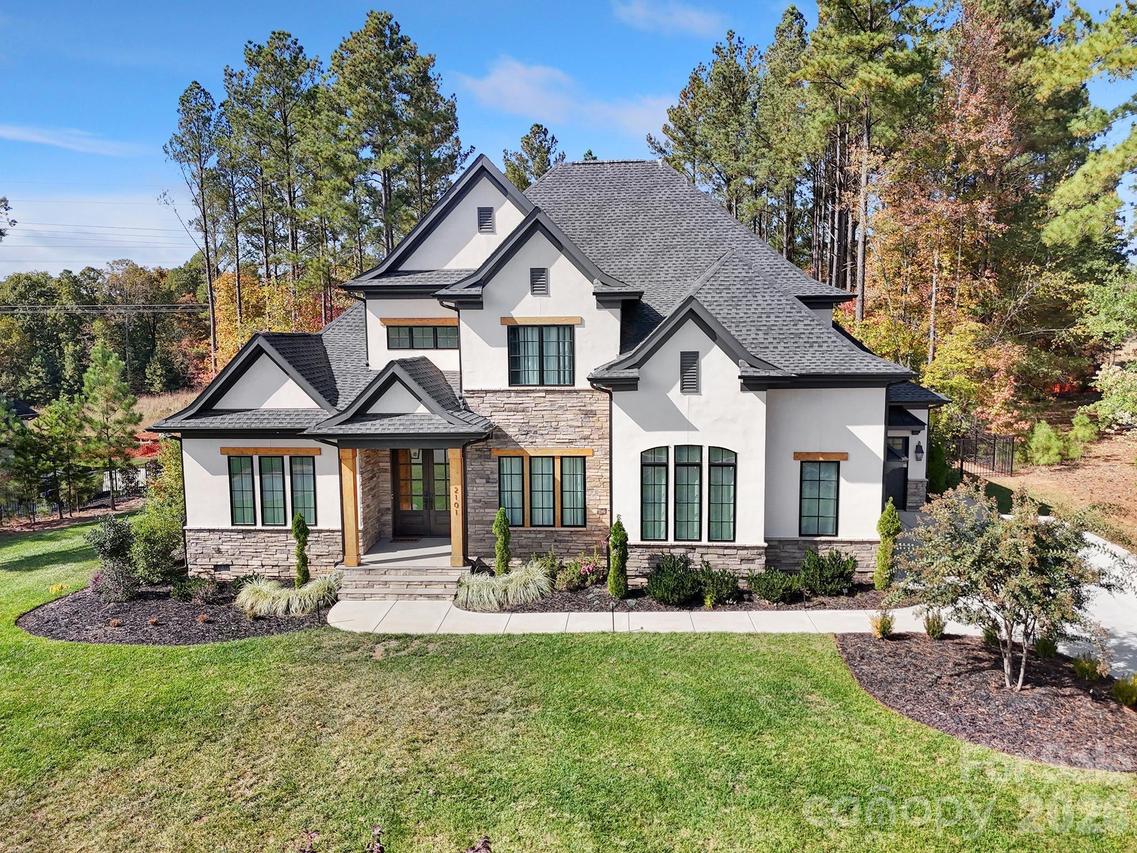 2101 Wood Clough Ct., Belmont, NC 28012