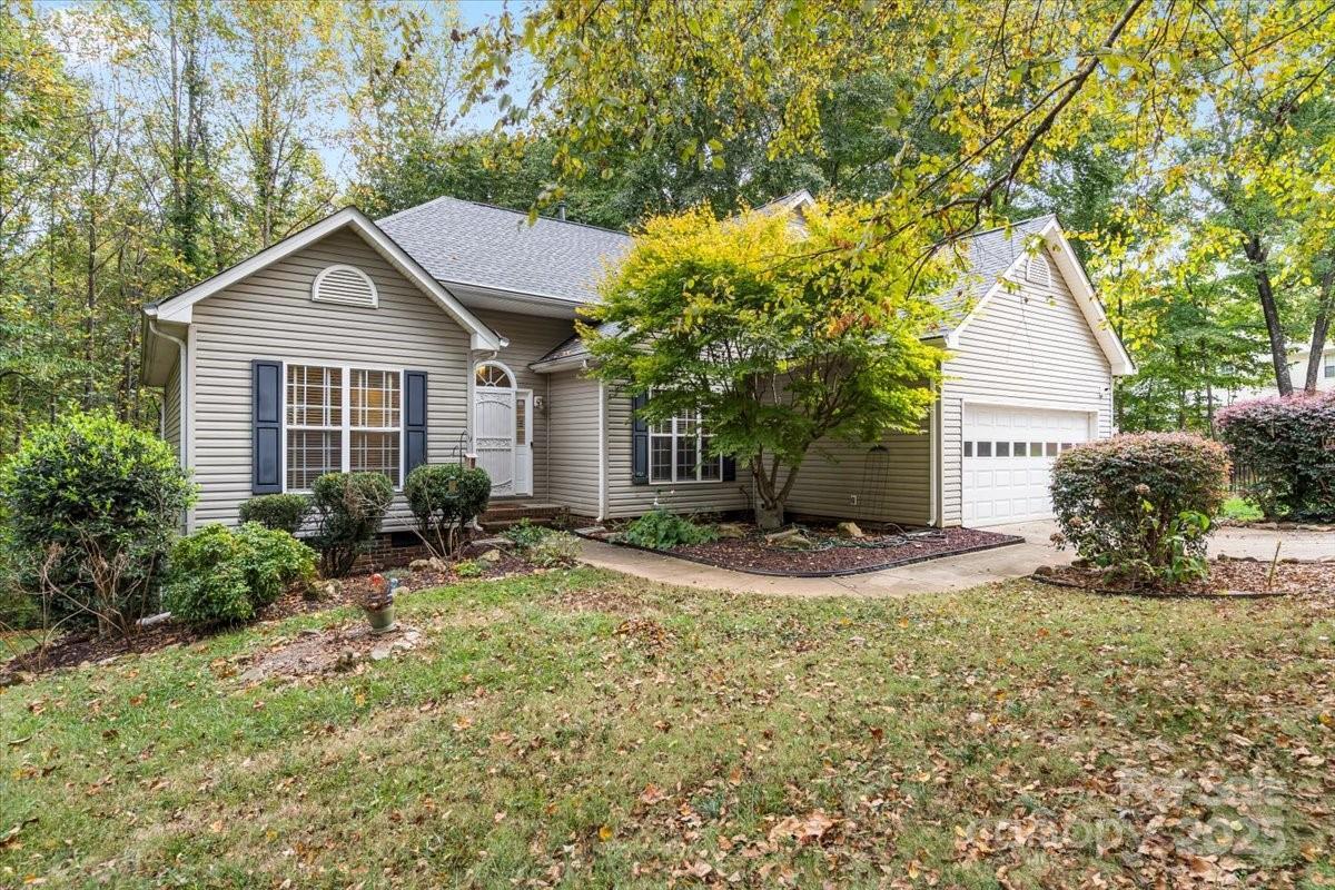 3503 Mossy Bank Pl., Charlotte, NC 28269