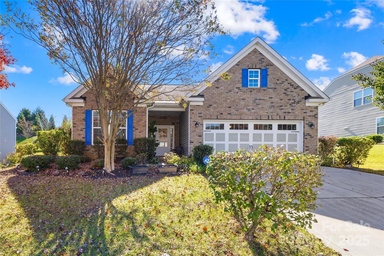 137 Chertsey Dr., Mooresville, NC 28115