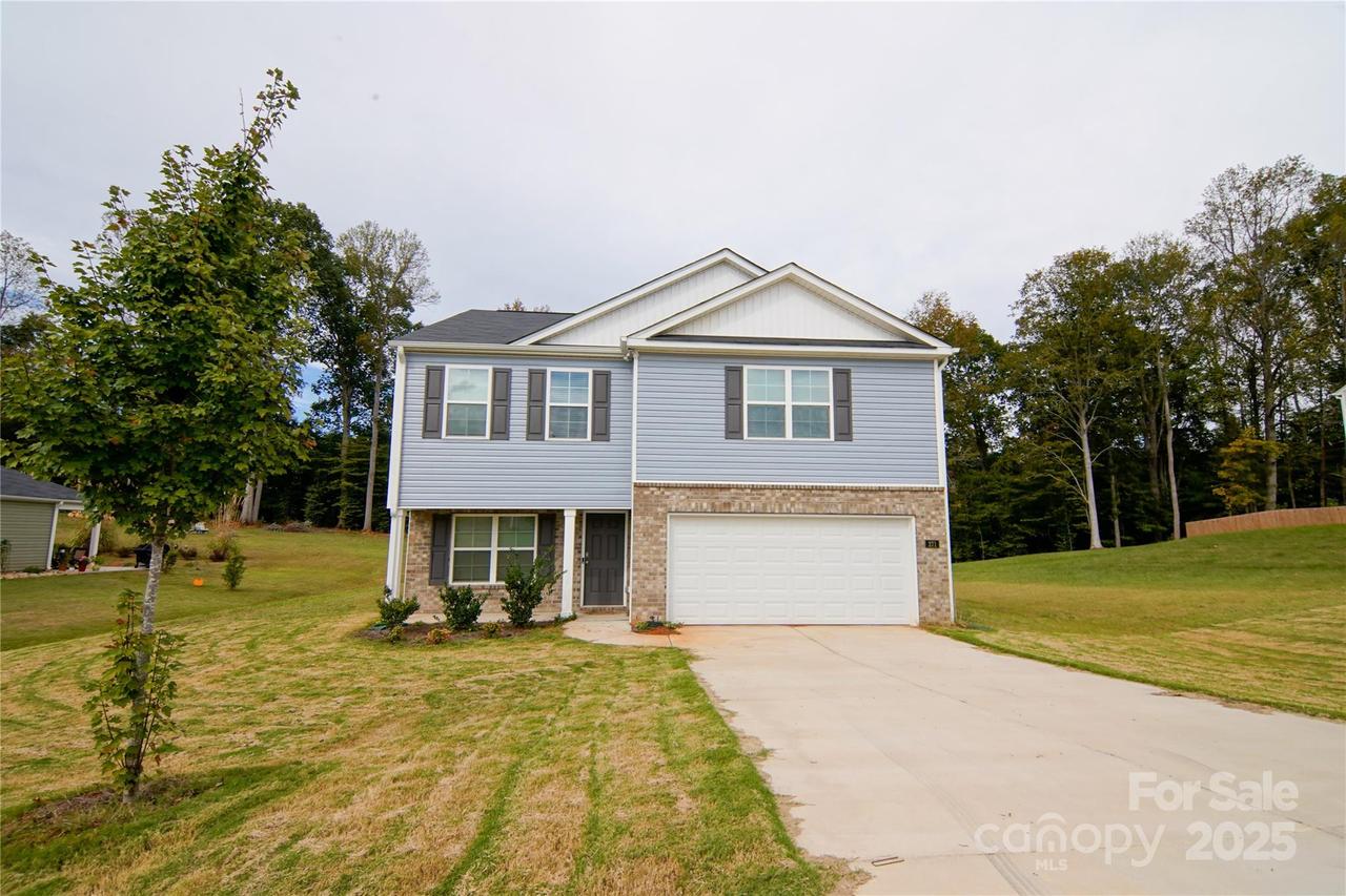 271 Lilys Pl., Lexington, NC 27292