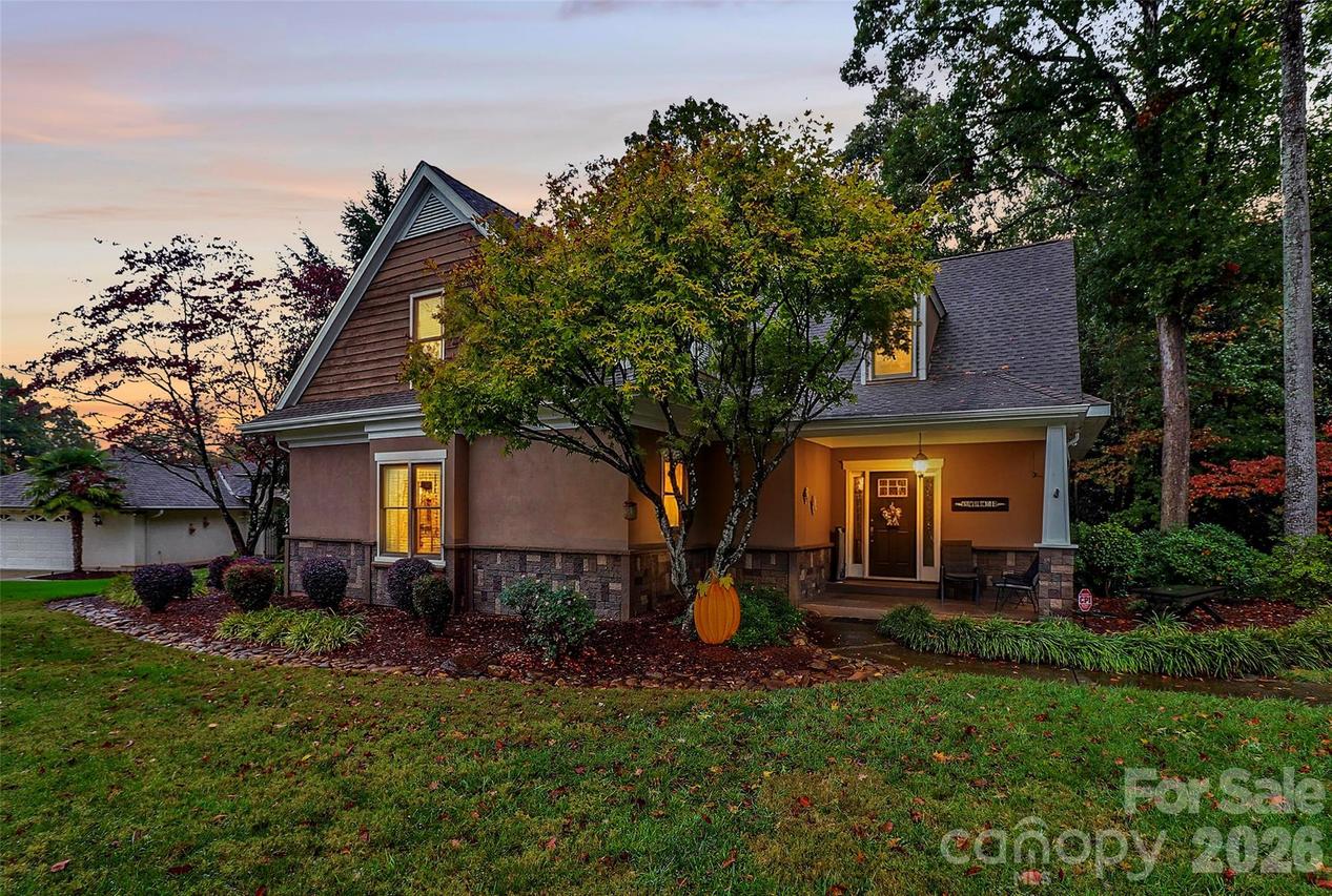 911 Weymouth Dr., Gastonia, NC 28056