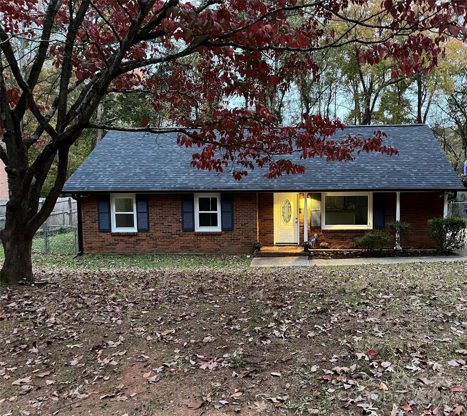 10517 Starwood Dr., Charlotte, NC 28215