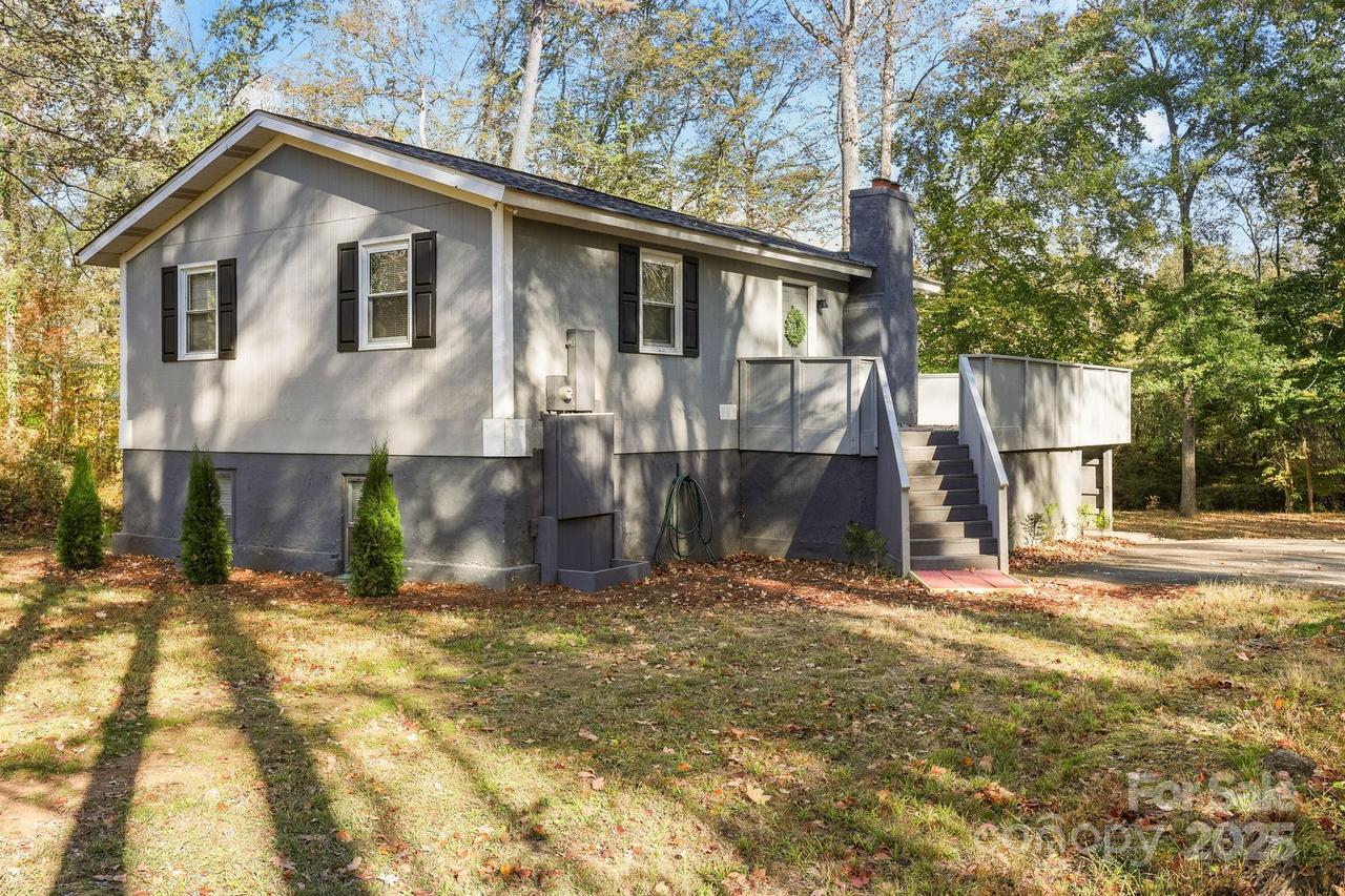 3618 Waterloo Dr., Harrisburg, NC 28075