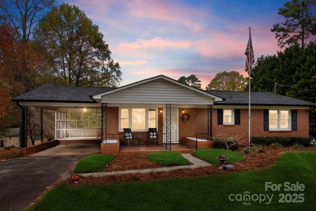 New Homes For Sale This Week That Attend Bessemer City High: October 31st to November 6th