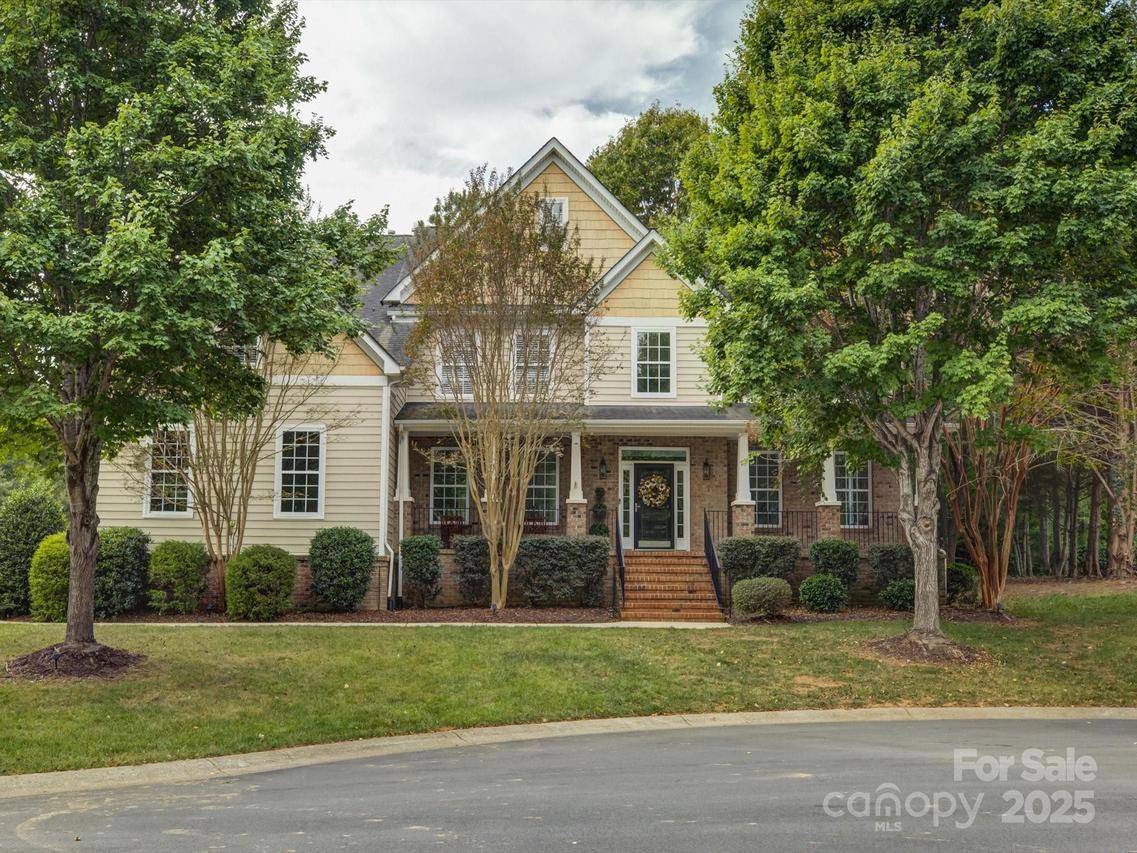 8200 Sturminster Dr., Waxhaw, NC 28173