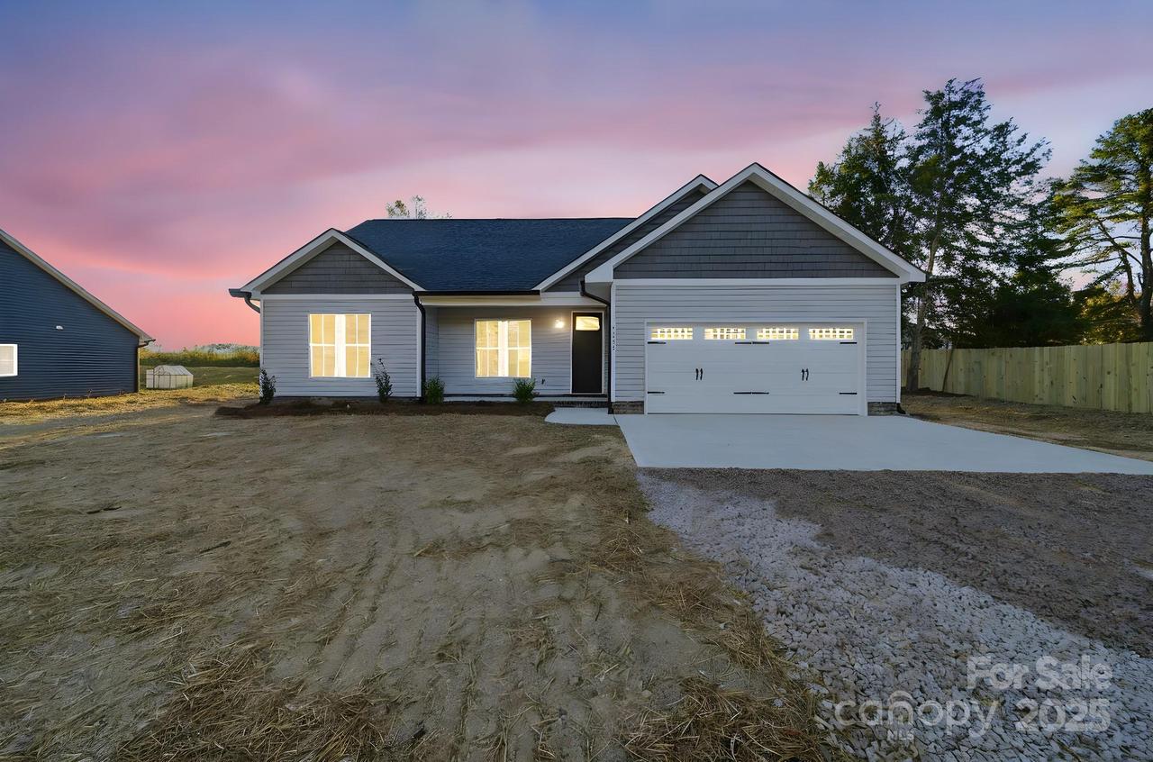 7657 Tuckaseegee Rd., Kannapolis, NC 28081