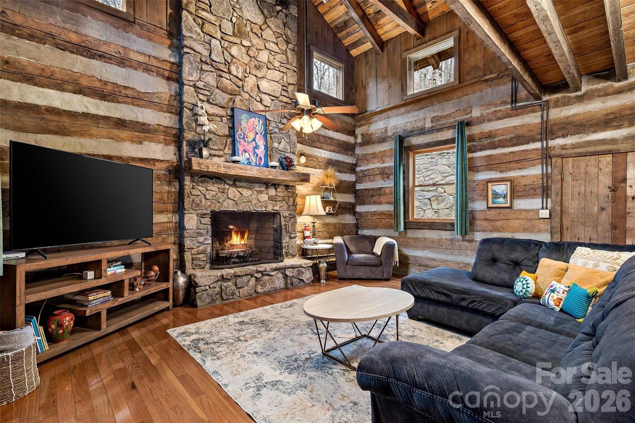 1495 El Miner Dr., Mars Hill, NC 28754